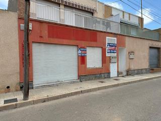 Geschäftsraum  Calle laguna ruidera - urrutias. Fantástico local comercialvivienda en segunda línea en los urrut