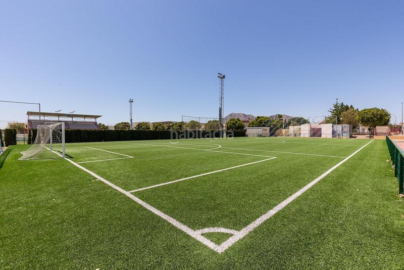 Foto 1a668264-9e35-4522-9848-5c278d8ca8db. Maison jumelée avec parking piscine dans La Murada - Los Vicentes Orihuela