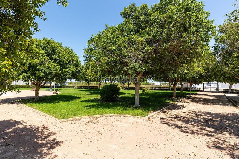 Foto 43ea9a98-03f0-4d0d-94d4-24fd86711575. Maison jumelée avec parking piscine dans La Murada - Los Vicentes Orihuela