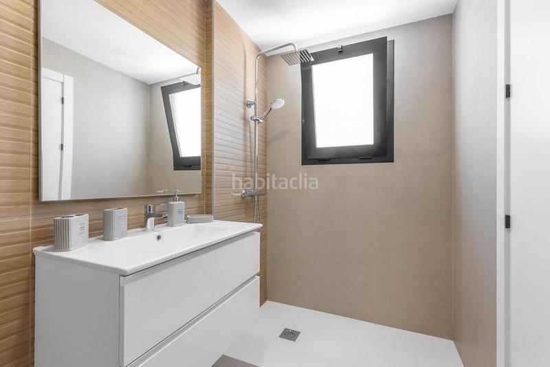 Foto e9dd2466-0c78-4e2f-a2f8-c12c9e818667. Maison jumelée avec parking piscine dans La Murada - Los Vicentes Orihuela