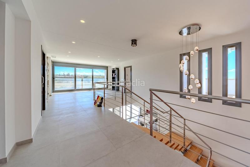 Foto 68a4132f-3d36-4806-a6cb-628ab67af60e. Chalet exclusivo chalet independiente en La Marina elcheel pinet en Elche / Elx