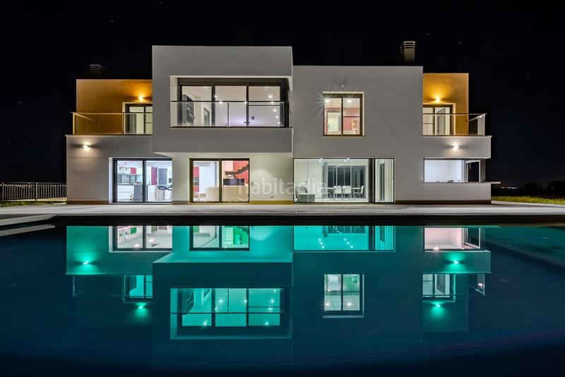 Foto a6912623-a749-4fbe-a7ef-e5fadbe5d934. Chalet exclusivo chalet independiente en La Marina elcheel pinet en Elche / Elx