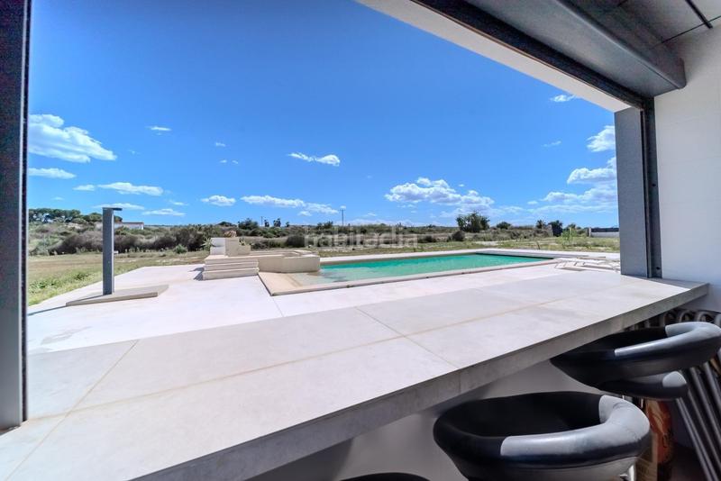 Foto a73964aa-ca39-4cff-ad24-3fda84d8d145. Chalet exclusivo chalet independiente en La Marina elcheel pinet en Elche / Elx