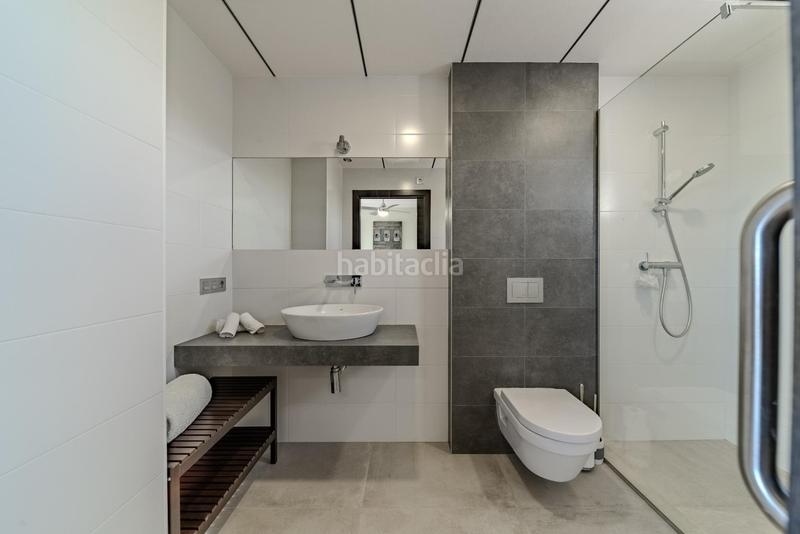 Foto c055e0a1-a5ed-4a43-9820-0bf530a5134a. Chalet exclusivo chalet independiente en La Marina elcheel pinet en Elche / Elx