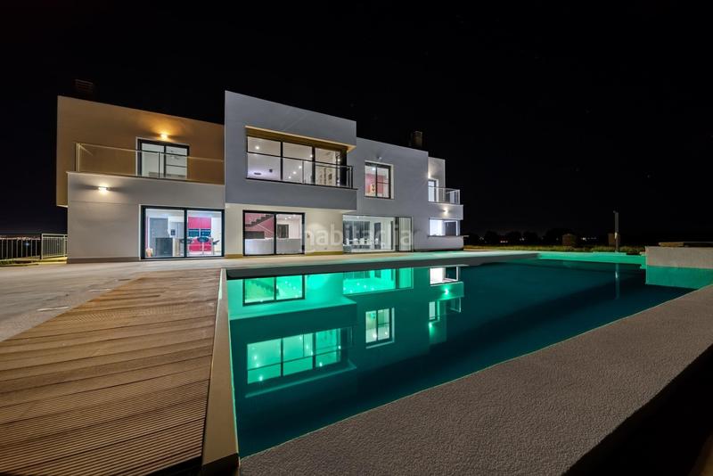 Foto d506d8c1-2bba-49e8-b862-9da56d827a70. Chalet exclusivo chalet independiente en La Marina elcheel pinet en Elche / Elx