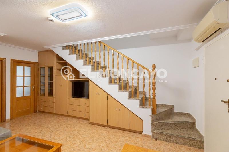 Foto 89ad8112-4f83-4e9c-99a6-c7eea567f476. Casa a schiera con parcheggio in Santiago de La Ribera San Javier