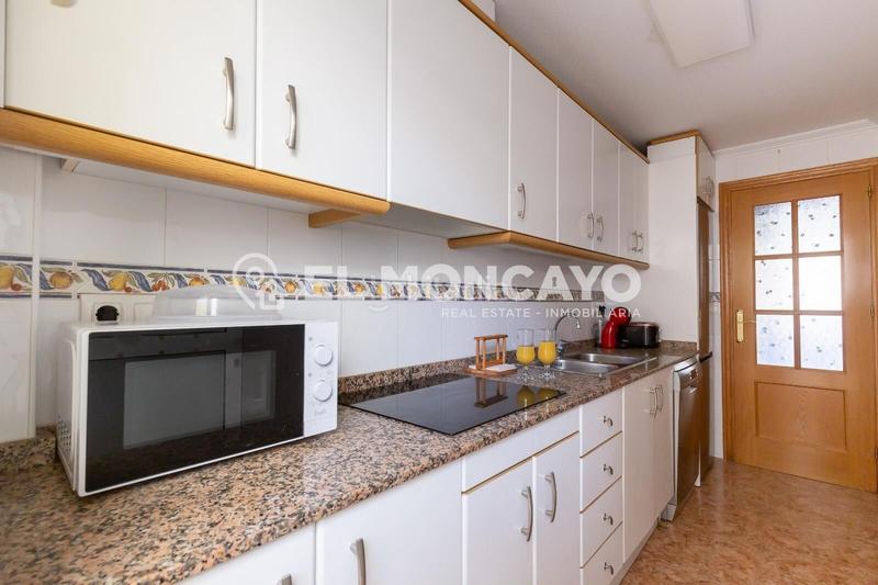 Foto caa36fa5-70f0-401f-97a1-6b0b3902d0d8. Casa a schiera con parcheggio in Santiago de La Ribera San Javier