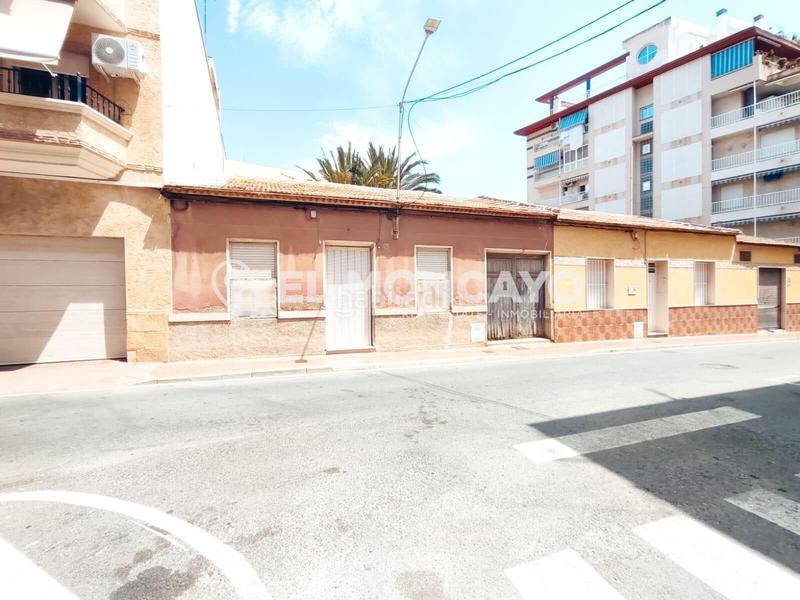 Foto 696d95ee-3e39-45da-b2d3-ebd05c95de18. Terreno residenziale in Pueblo Guardamar del Segura