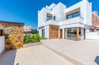 Maison jumelée  Calle calle del sol, 15. Casa adosada de obra nueva con piscina privada en benijofar