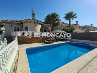 Xalet  Calle holanda. Fantástico chalet independiente con piscina privada en bigastro,