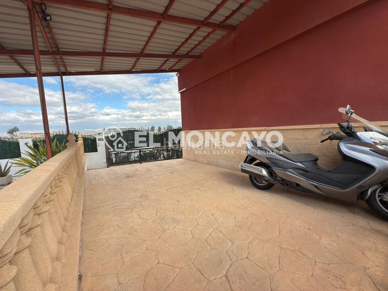 Foto 0a53ac56-4138-411a-93fd-64feaa70d0f1. Xalet amb calefacció aparcament piscina a Almoradí