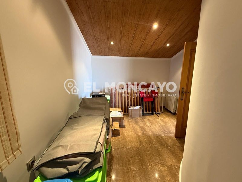 Foto 1efbd2d3-1dbb-4e09-87d6-94e37aa3694c. Xalet amb calefacció aparcament piscina a Almoradí