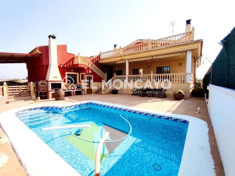 Foto 7903e82f-7371-4560-b766-024a6dcf02e3. Xalet amb calefacció aparcament piscina a Almoradí