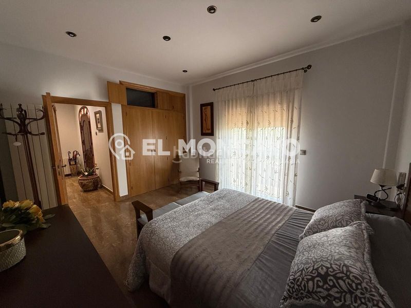 Foto a66ef995-e88d-4d72-be26-39e6fb9c56b9. Xalet amb calefacció aparcament piscina a Almoradí