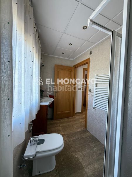 Foto bd9294e3-4a94-4526-8075-26161bb5547c. Xalet amb calefacció aparcament piscina a Almoradí