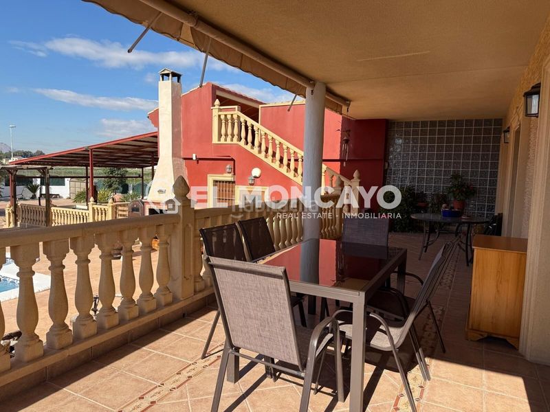 Foto cc10ca6f-451d-4e41-a8ce-f732882f2b78. Xalet amb calefacció aparcament piscina a Almoradí