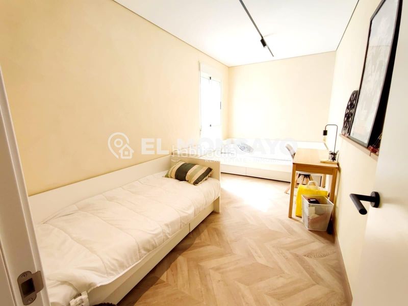 Foto e4c1390b-bebd-45b0-8a23-965672b1664a. Haus mit heizung parking in Pueblo Guardamar del Segura