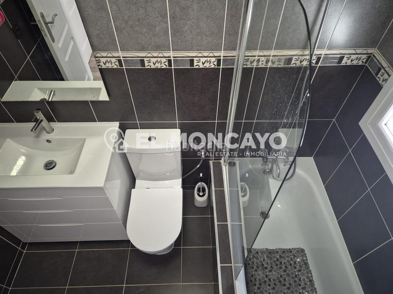 Foto d14e7ac9-8750-4a26-a64a-ef4a726e570a. Chalet fantástico chalet independiente cerca del exclusivo campo de golf la marquesa, en ciudad quesada, en Rojales