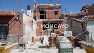 Maison jumelée  Plaza plaza cardenal belluga, 38. Estructura de casa de pueblo adosada para terminar en el centro