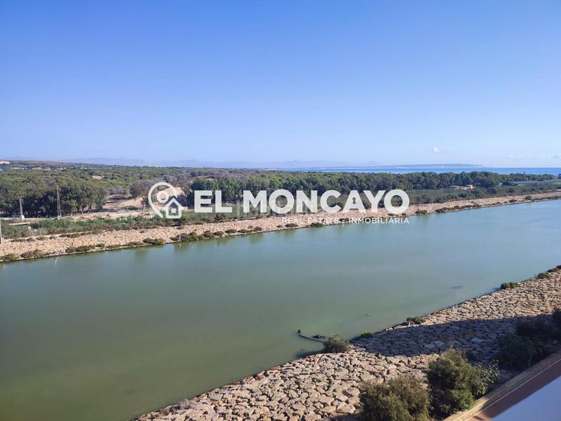 Foto 30eb9352-7354-4c11-9ff6-7f1352647385. Àtic amb aparcament piscina a Puerto Deportivo Guardamar del Segura