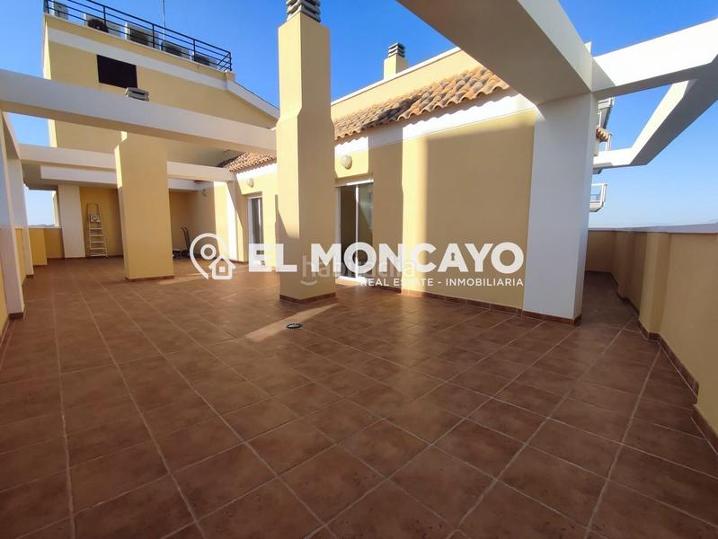 Foto 4e2ecbaa-0c5e-4010-9625-0fb50d4aef64. Àtic amb aparcament piscina a Puerto Deportivo Guardamar del Segura