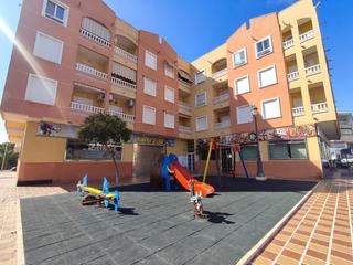 Apartament  Era del lucio. Gran oportunidad en guardamar del segura! apartamento de 2 dormi