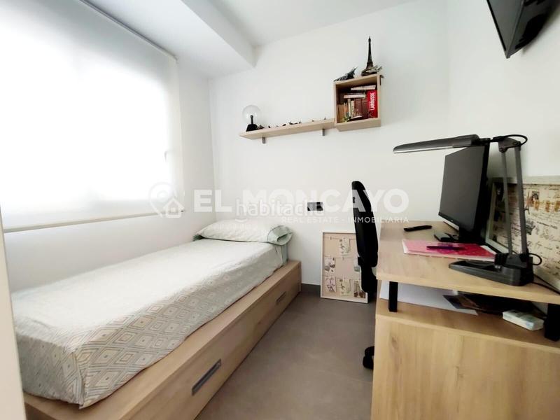 Foto 0ca67b7b-7234-4798-aee6-e806f0a5dcd0. Maison jumelée avec chauffage parking piscine dans Los Secanos Guardamar del Segura