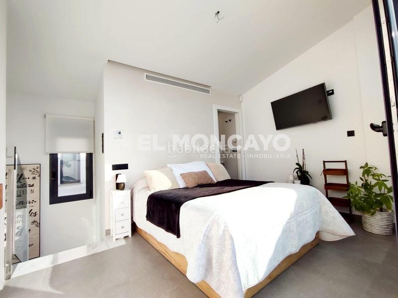 Foto 42dc31c5-24a8-4f96-9b55-8c5490058da9. Maison jumelée avec chauffage parking piscine dans Los Secanos Guardamar del Segura