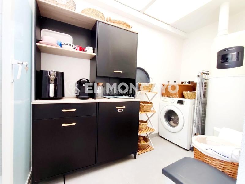 Foto 6b3fe44b-508c-4891-b4c6-1d545fb88355. Maison jumelée avec chauffage parking piscine dans Los Secanos Guardamar del Segura