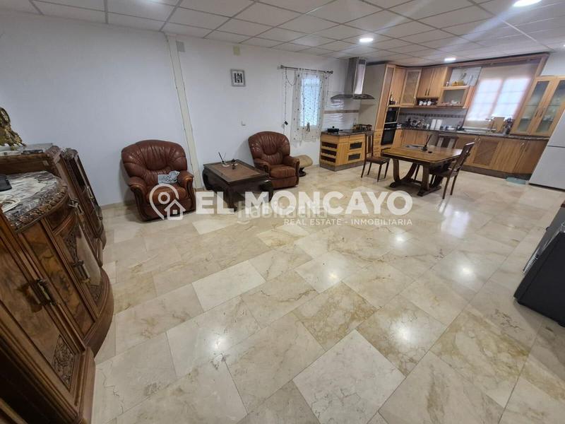 Foto 8ac9c6d8-a396-4e97-a7bc-f8a1745658fb. Nau industrial a Daya Nueva