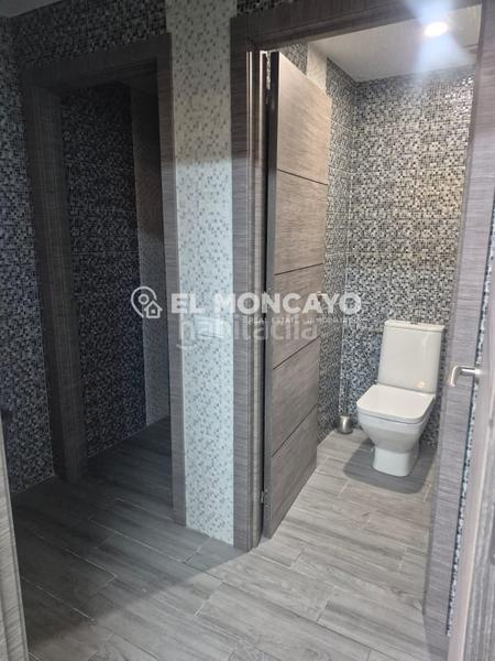 Foto d32e6f3f-ece8-4e5e-afc6-06950da98f3e. Nau industrial a Daya Nueva