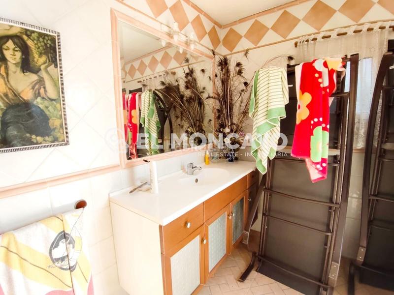 Foto 2cf557ab-01a8-4d8c-93a8-f24e1c1a7216. Chalet con riscaldamento parcheggio piscina in La Foia - Daimés - Asprella Elche / Elx