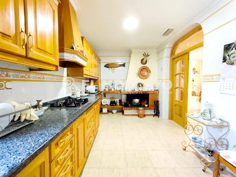 Foto bc184681-9928-4b3c-9d7a-7cf33fd7da81. Chalet con riscaldamento parcheggio piscina in La Foia - Daimés - Asprella Elche / Elx