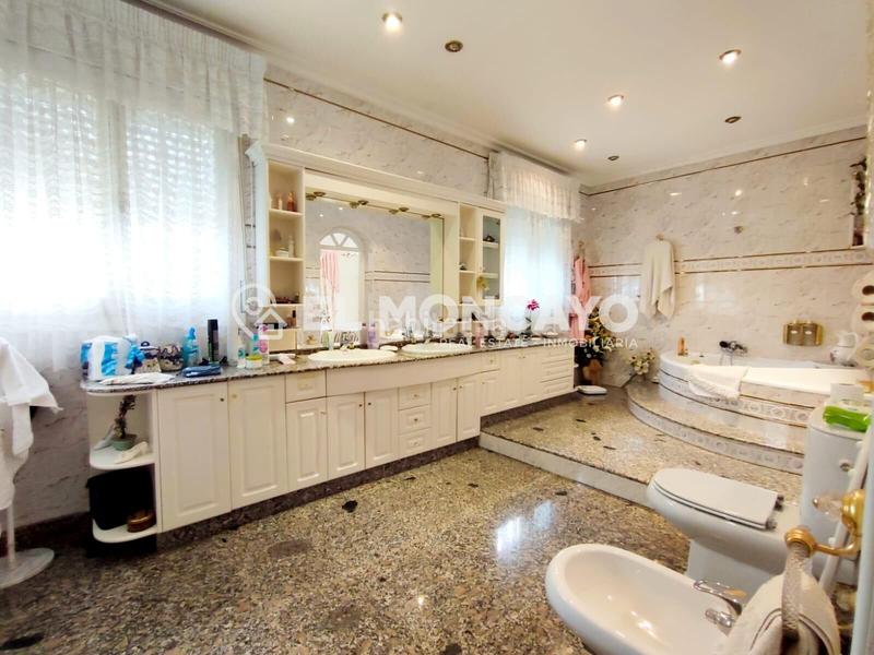 Foto d9cb5484-7845-44f9-a3c8-0ae5d8e38d52. Chalet con riscaldamento parcheggio piscina in La Foia - Daimés - Asprella Elche / Elx