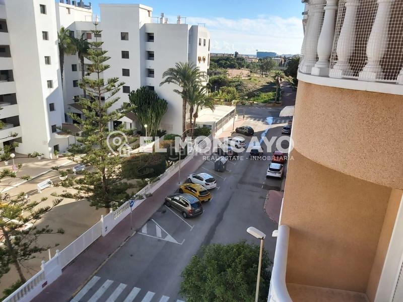 Foto 5c41b84a-449b-49e9-96cf-462c58184a69. Apartament amb calefacció aparcament a Las Viñas Guardamar del Segura
