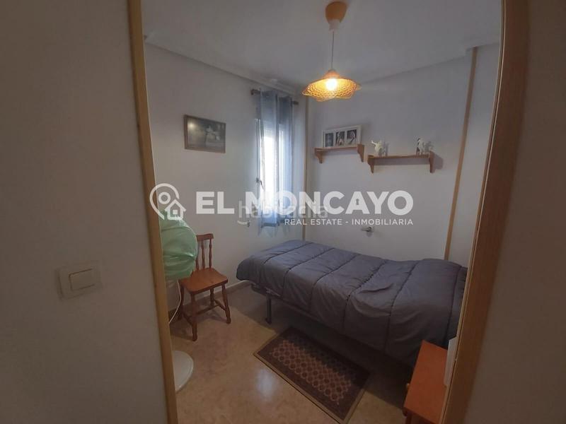 Foto 74e0361e-23f4-4b22-be16-adce407fd9c1. Apartament amb calefacció aparcament a Las Viñas Guardamar del Segura