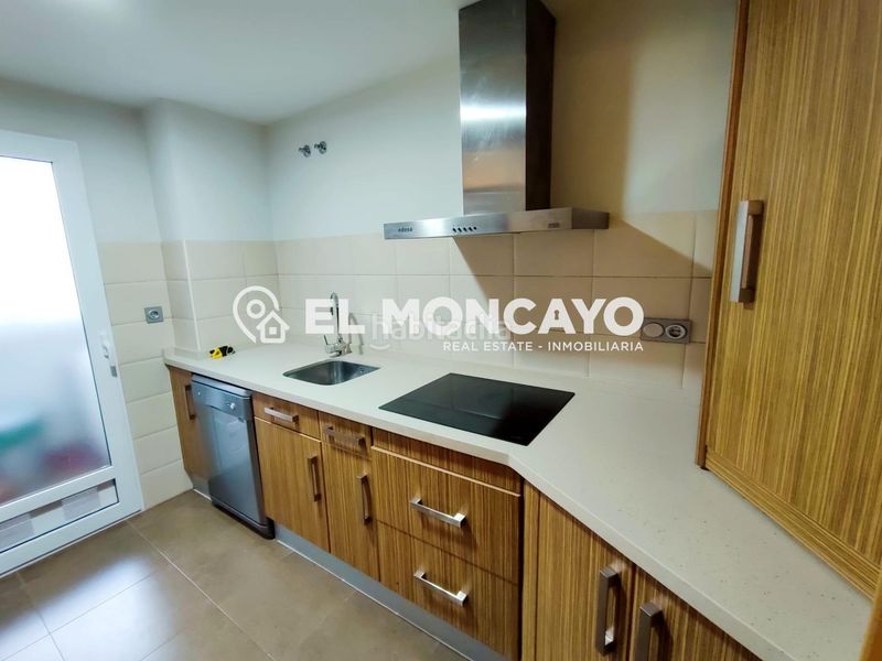 Foto 40e3388f-eb7d-403b-a2d0-b410034db83b. Apartament amb calefacció a Almoradí