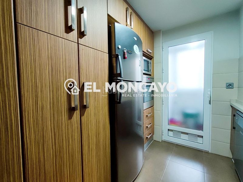Foto ad4d97d7-4fb4-44e9-b497-c46299ea23b3. Apartament amb calefacció a Almoradí