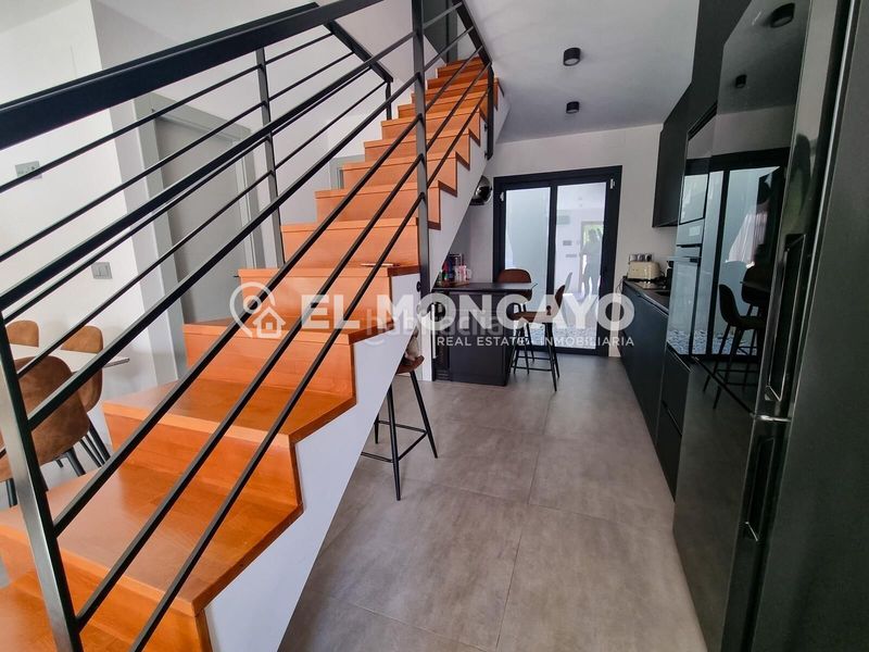 Foto 5e5f7a50-e378-42d8-9b78-a82c052d6cb9. Casa adosada fantástico adosado junto a la playa de milpalmeras, , costa blanca en Pilar de la Horadada