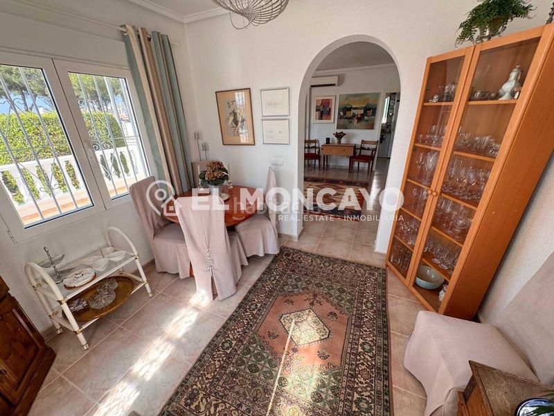 Foto 50fa96c4-06ca-4606-ae3d-ee8bca4bb4de. Xalet amb calefacció aparcament piscina a Centro de la Ciudad Quesada Rojales