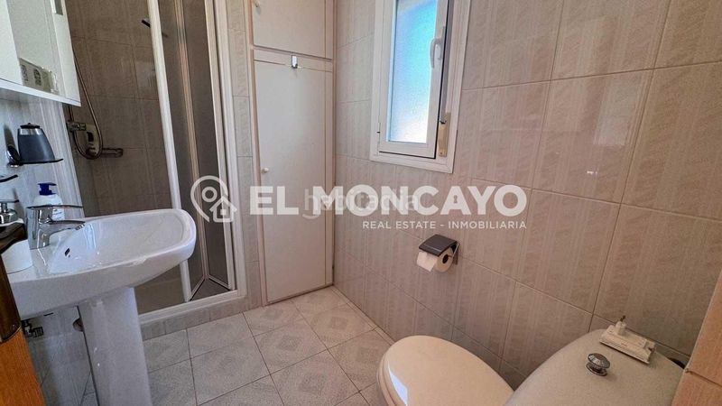Foto b12684e1-33e2-48a3-b84b-0c76c9ab1c02. Xalet amb calefacció aparcament piscina a Centro de la Ciudad Quesada Rojales