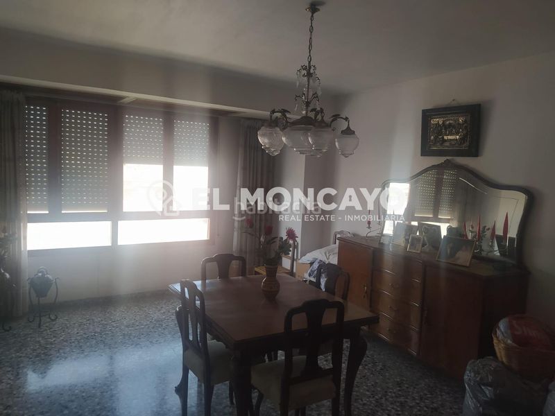 Foto 339b6c58-d166-4c9b-9ca3-d36acea800d9. Casa amb aparcament a Bigastro