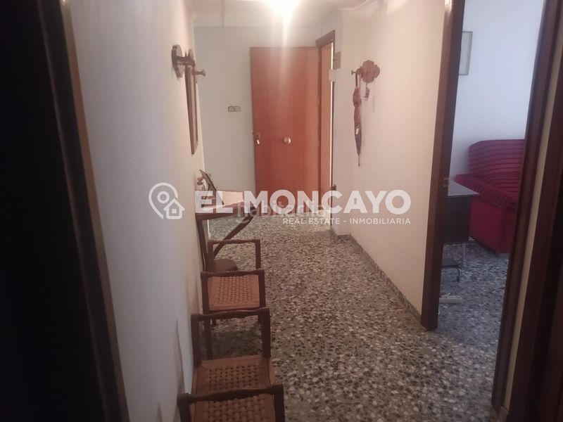 Foto 7676a63b-e4e2-452a-a511-e44b08fc5e36. Casa amb aparcament a Bigastro