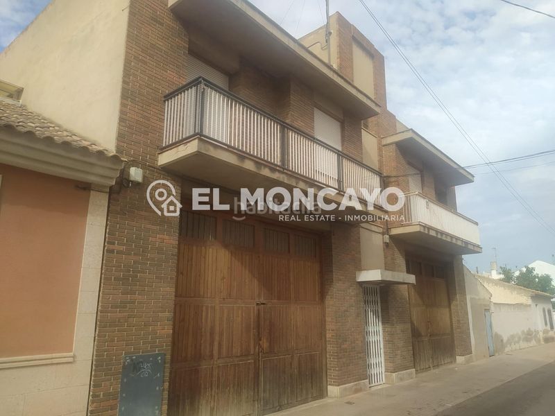 Foto cede0f28-c0f5-4216-a338-7d64a3a1b341. Casa amb aparcament a Bigastro