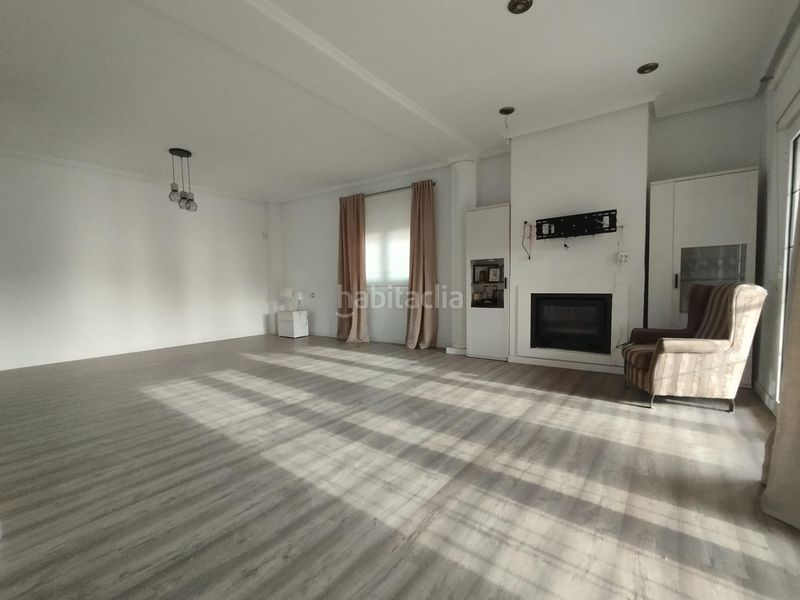 Foto 0fdbf224-cfce-4b01-a263-cfdab4b8d218. Casa amb aparcament a Dolores