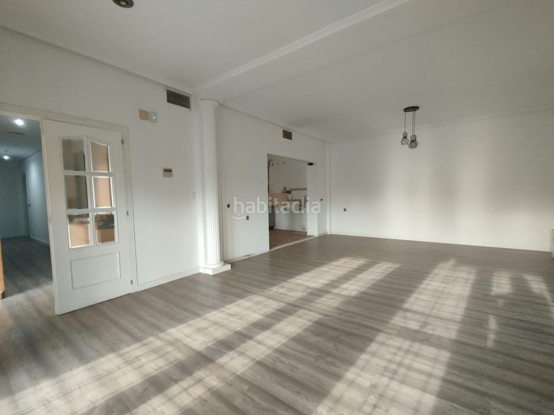 Foto af8c6f32-9361-47b0-a4a8-581ba4525bed. Casa amb aparcament a Dolores