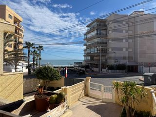 Casa a Las Viñas. Fantastico duplex a escasos metros de las playas de guardamar de