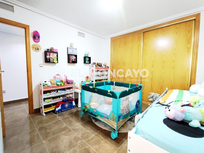 Foto 360c4564-a8ad-4b94-96a3-e5620b418707. Apartament amb calefacció a Benijófar