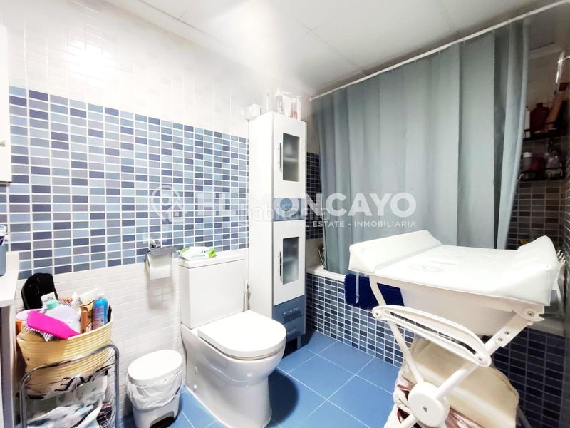 Foto 3a5107fb-b2ac-45ff-9f8c-d45301424d0e. Apartament amb calefacció a Benijófar