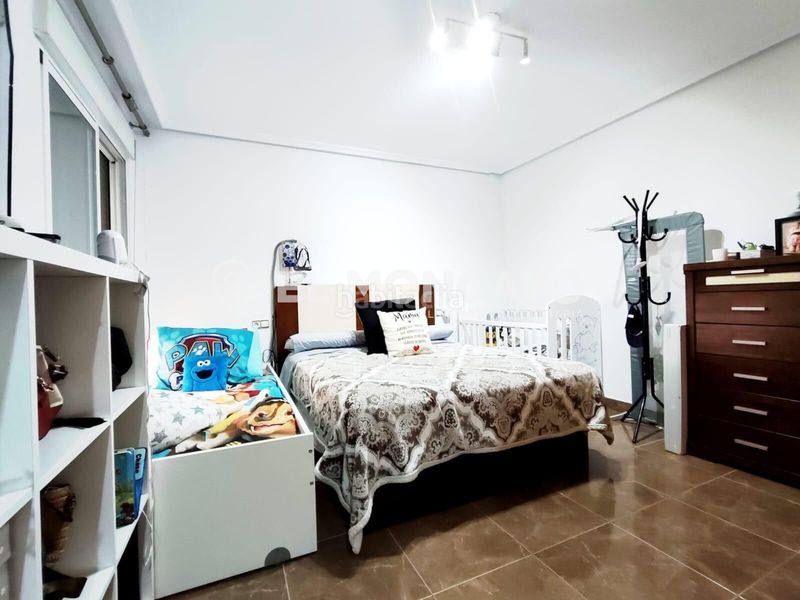Foto 42f367a6-597a-45ea-a9e7-e1800ebe17a4. Apartament amb calefacció a Benijófar